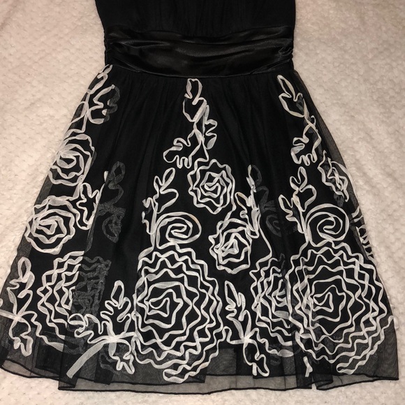 Speechless Women’s Cocktail Dress - Picture 2 of 6